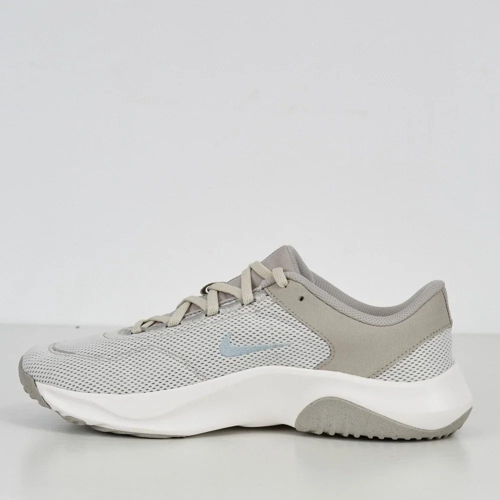 Nike‎ Legend Essential 3 NN Women's 11 Running Shoes DM1119 008 - Picture 5 of 9